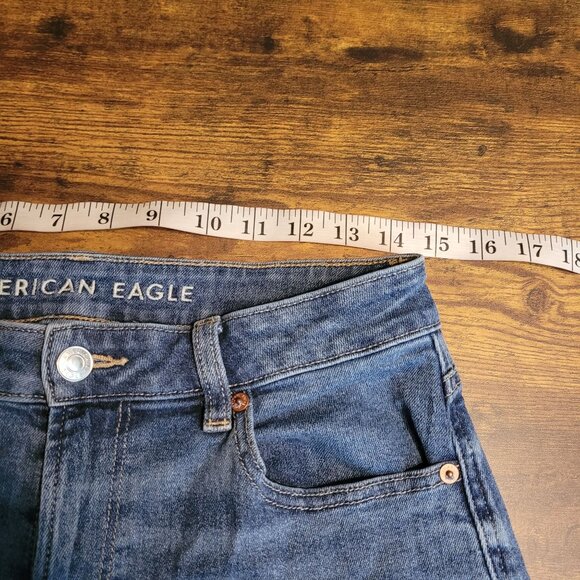 American Eagle Mom Jeans 8 R High Rise Medium Wash Stretch Denim - Picture 7 of 11